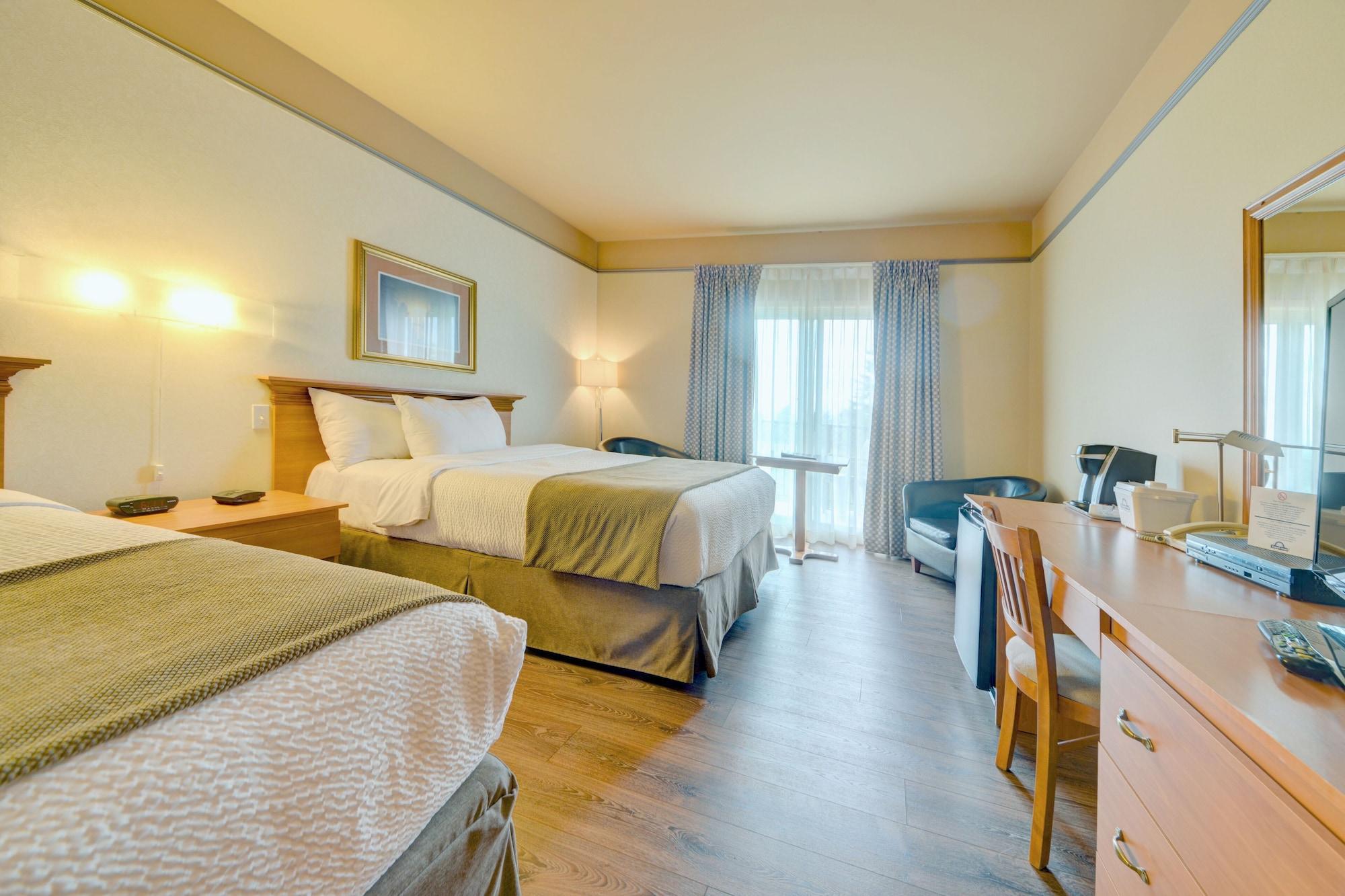 Days Inn By Wyndham Рив'єр-дю-Лу Екстер'єр фото